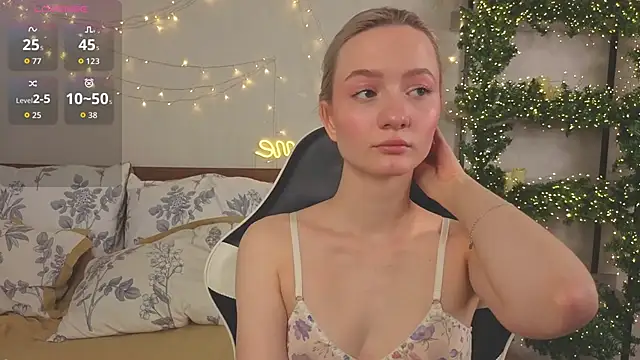 IdaValenti online show from April 2026 11:07:02 PM