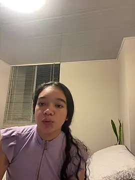Nina-Eros1 online show from May 2026 01:03:01 AM