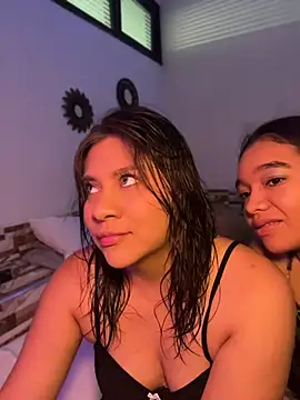 Nina-Eros1 online show from May 2026 08:56:01 PM