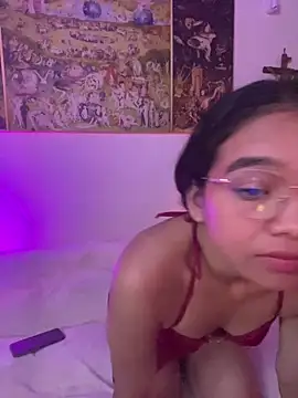 Nina-Eros1 online show from May 2026 11:23:02 PM