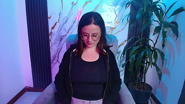 kassandra james online show from March 2026 11:31:01 AM