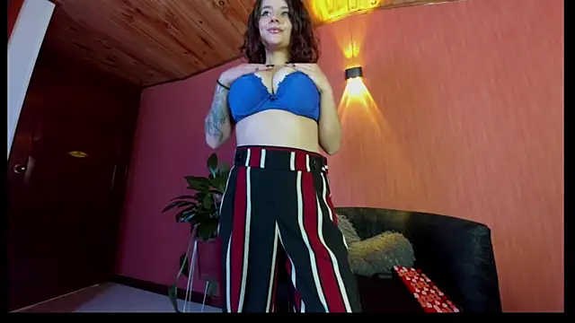 kassandra james online show from April 2026 02:43:01 PM