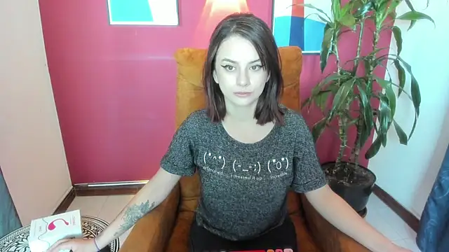 kassandra james online show from November 2025 12:20:01 PM