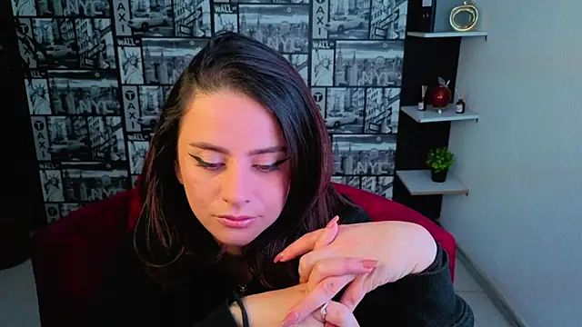 kassandra james online show from June 2026 11:04:02 AM