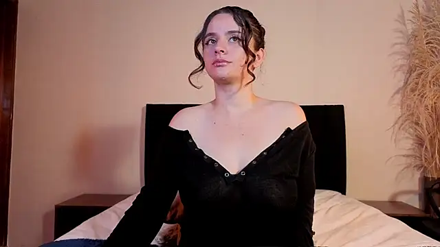 kassandra james online show from May 2026 02:45:01 PM