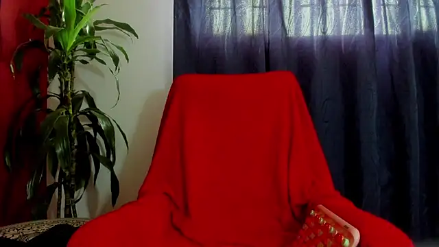 kassandra james online show from December 2025 05:49:02 PM