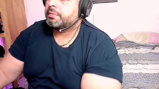 rodrix54 online show from February 2026 11:37:01 PM