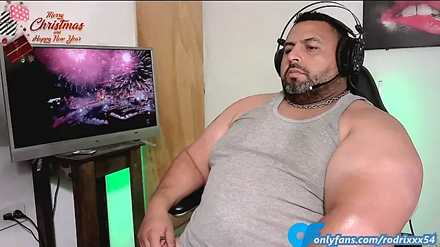 rodrix54 online show from December 2024 09:47:02 PM