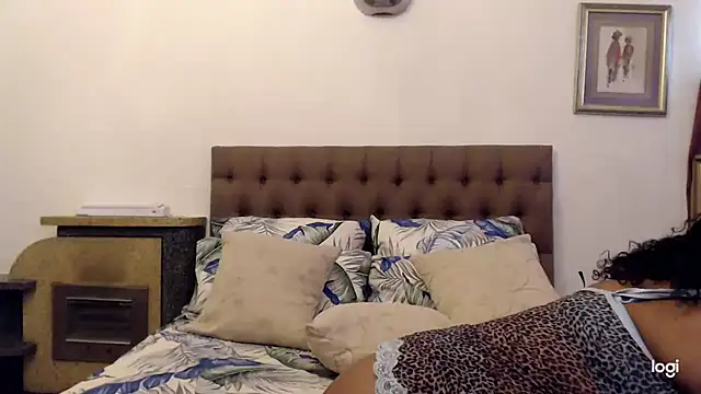 OmegaLipps online show from December 2025 08:59:01 AM