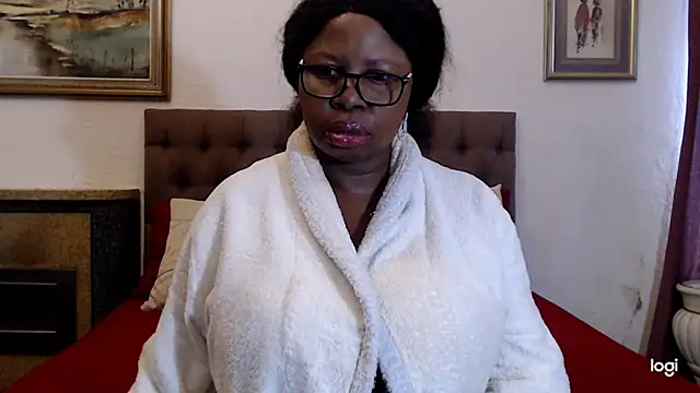 OmegaLipps online show from May 2026 05:33:01 AM