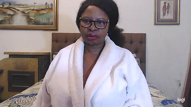 OmegaLipps online show from May 2026 04:10:01 AM