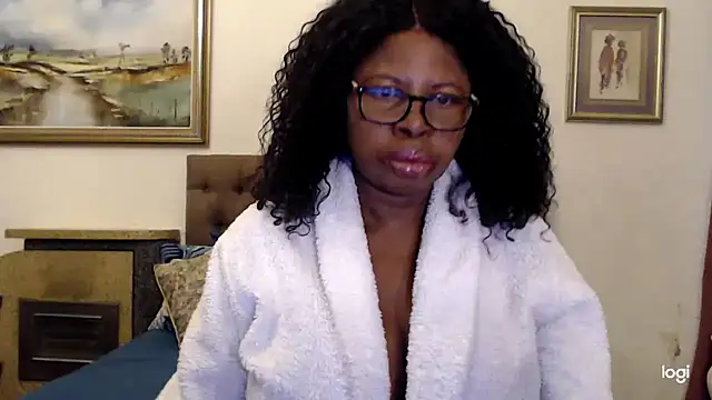 OmegaLipps online show from March 2026 05:10:02 AM