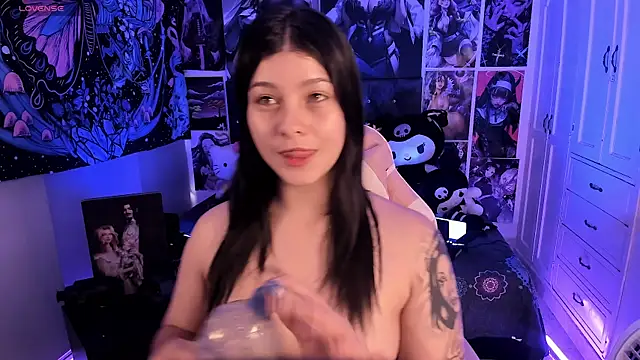LanaKyutt online show from May 2026 09:14:02 PM