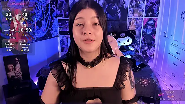 LanaKyutt online show from April 2026 06:16:02 PM