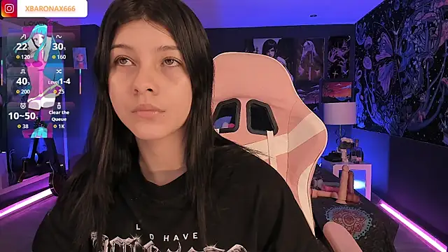 LanaKyutt online show from December 2025 12:11:01 PM