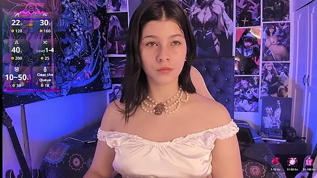 Snapshot of LanaKyutt chatting on February 2026 11:48:01 PM LanaKyutt online show from February 2026 11:48:01 PM