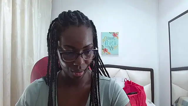 Snapshot of Sara_Marks chatting on December 2025 11:24:02 AM Sara Marks online show from December 2025 11:24:02 AM