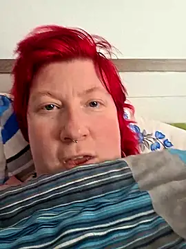 dieGeile0411 online show from April 2026 01:34:02 PM