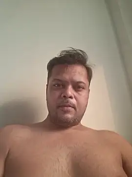 dirtybearr online show from January 2026 11:14:01 AM