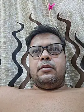 Snapshot of dirtybearr chatting on December 2025 11:04:01 PM dirtybearr online show from December 2025 11:04:01 PM