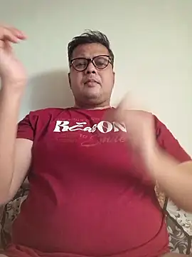 Snapshot of dirtybearr chatting on November 2025 08:50:01 AM dirtybearr online show from November 2025 08:50:01 AM