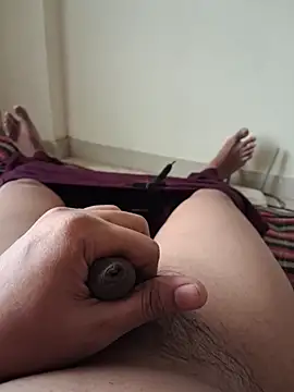 dirtybearr online show from October 2025 07:27:01 AM