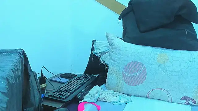 SashaBigSquirt online show from March 2026 01:51:01 AM