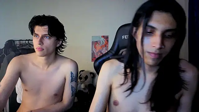 angelitofemboy online show from November 2025 10:21:02 PM