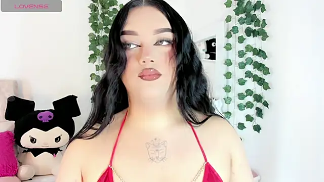 Snapshot of cattriona_muller chatting on June 2026 05:13:01 AM cattriona muller online show from June 2026 05:13:01 AM