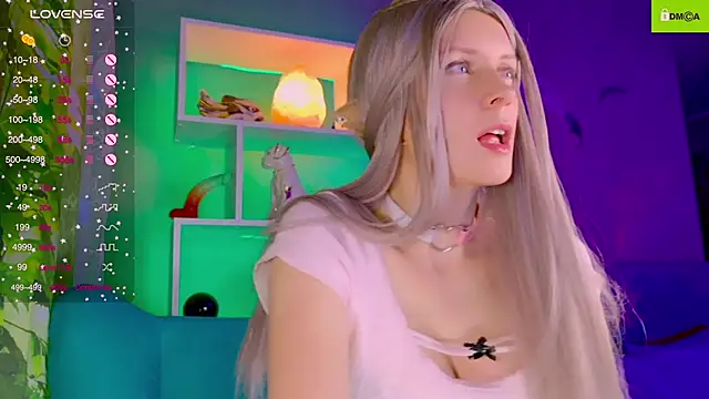 Flash Summer online show from October 2025 11:56:02 PM