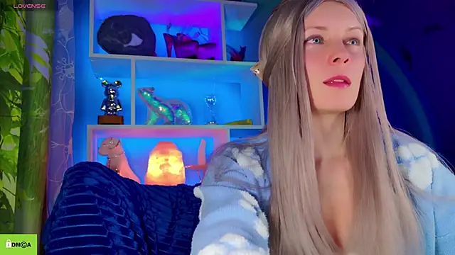Flash Summer online show from March 2026 01:28:01 AM