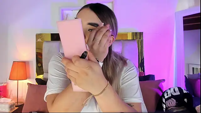 emmy r online show from November 2025 12:06:01 PM