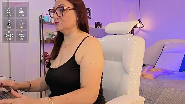 lady nylon  online show from March 2026 11:49:01 AM