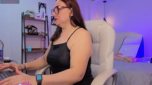 lady nylon  online show from November 2025 12:10:02 PM