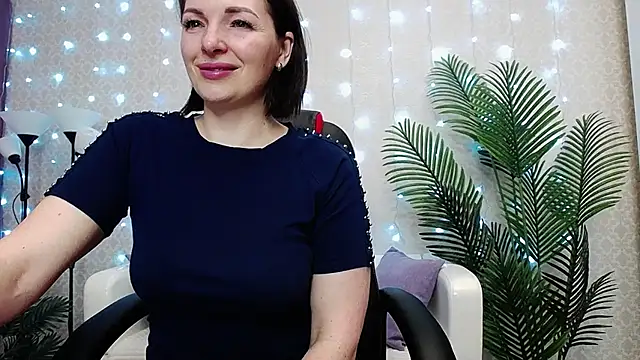 Camelia Lillie online show from April 2026 01:07:02 AM