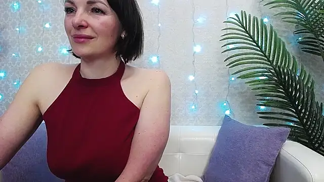 Camelia Lillie online show from May 2026 01:21:01 AM