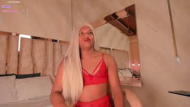 ari monet online show from December 2025 12:42:01 PM