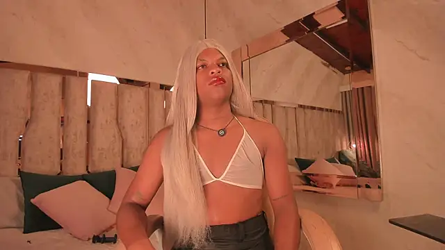 ari monet online show from November 2025 11:47:01 AM