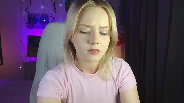 Snapshot of ImBonBon chatting on June 2026 11:58:02 PM ImBonBon online show from June 2026 11:58:02 PM