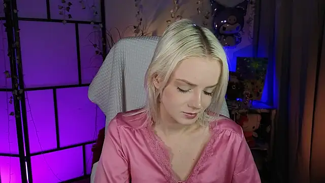 Snapshot of ImBonBon chatting on November 2025 12:32:02 AM ImBonBon online show from November 2025 12:32:02 AM