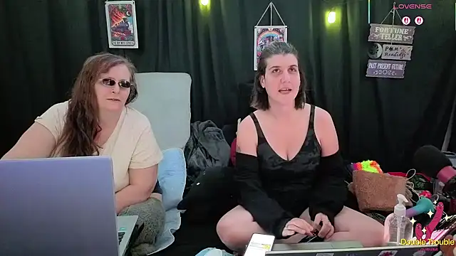 Sexy Mama-69 online show from November 2025 05:01:01 PM