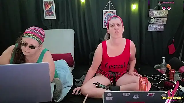 Sexy Mama-69 online show from November 2025 05:35:01 PM