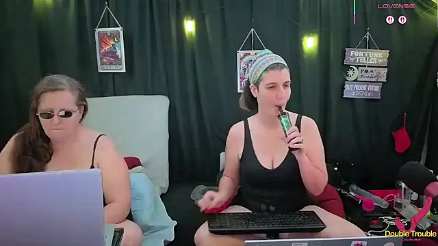 Sexy Mama-69 online show from November 2025 05:24:01 PM