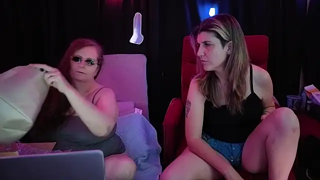 Sexy Mama-69 online show from October 2025 04:43:01 PM