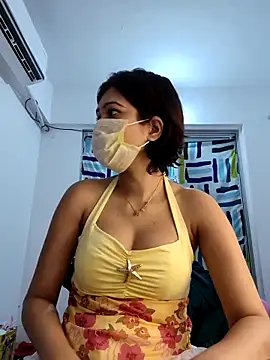 Snapshot of Angel_rani2 chatting on October 2025 01:30:02 PM Angel rani2 online show from October 2025 01:30:02 PM