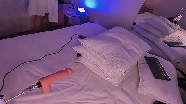 VioletaAbel online show from November 2025 10:52:01 AM