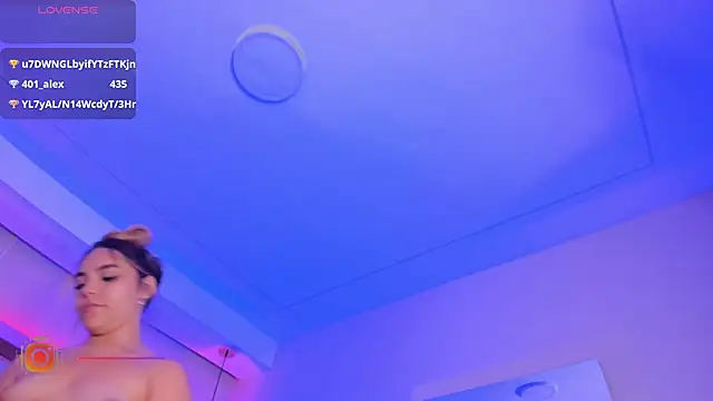VioletaAbel online show from February 2025 05:53:01 PM