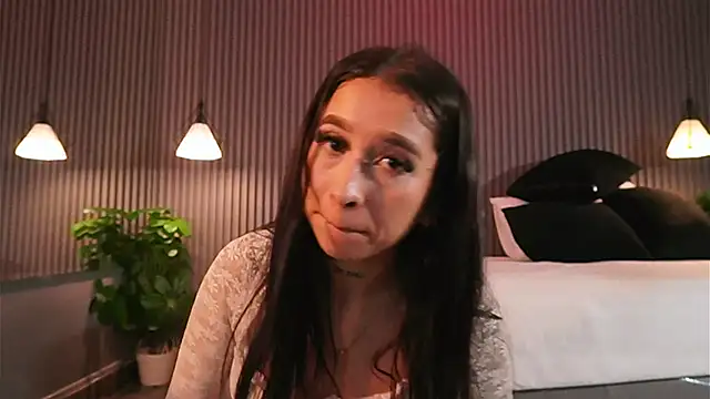 EriKlein online show from March 2026 08:12:01 PM