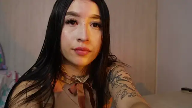 EriKlein online show from June 2026 11:09:01 PM