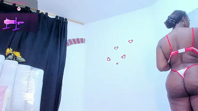 RoxannaBlanche online show from March 2026 01:00:02 PM